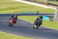 Evening Low_Mid Group Black Bikes